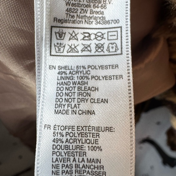 Forever 21 Tan Faux Fur Vest - Picture 4 of 4